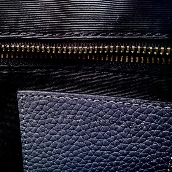 MARC JACOBS 'GOTHAM' LEATHER SADDLE BAG - Picture 7 of 12